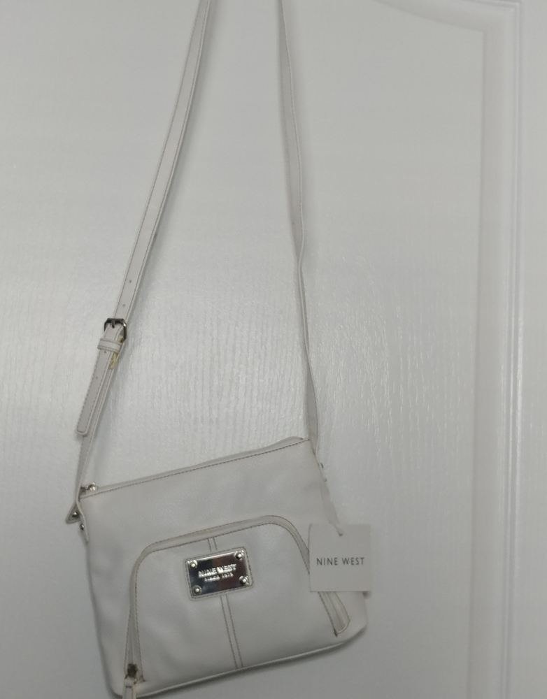 Nine West leather purse with silver tone accents